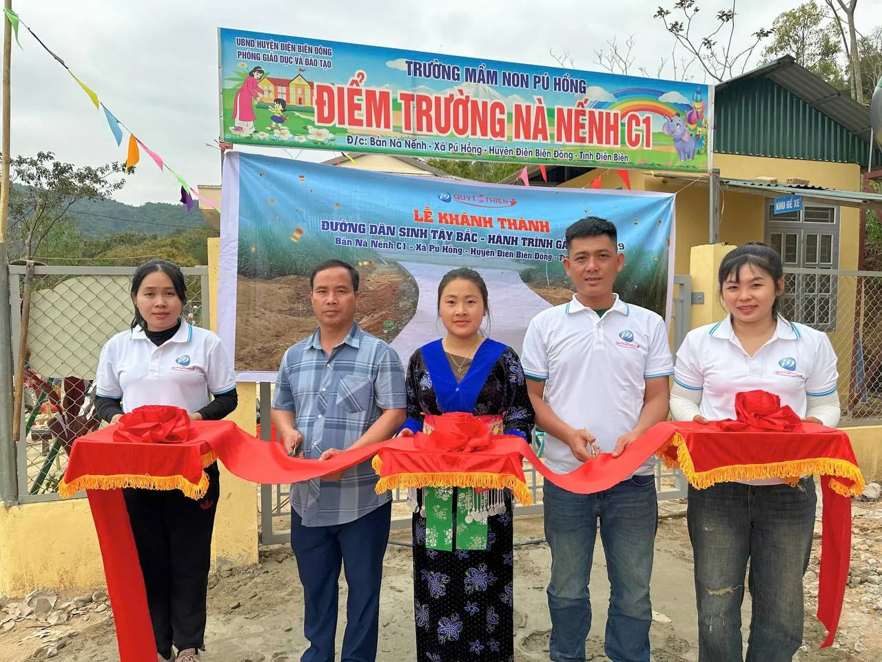 Biểu tượng cảnh báo lừa đảo qua mạng (phishing), với email độc hại, bảo vệ người chơi HB888 Casino